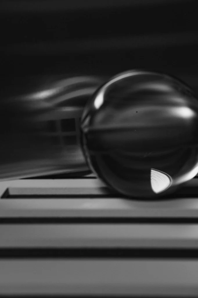 Horizonte Esférico - Miguel Ramos Oya | Crystal Ball Bokeh Photography | Abstract Minimalism